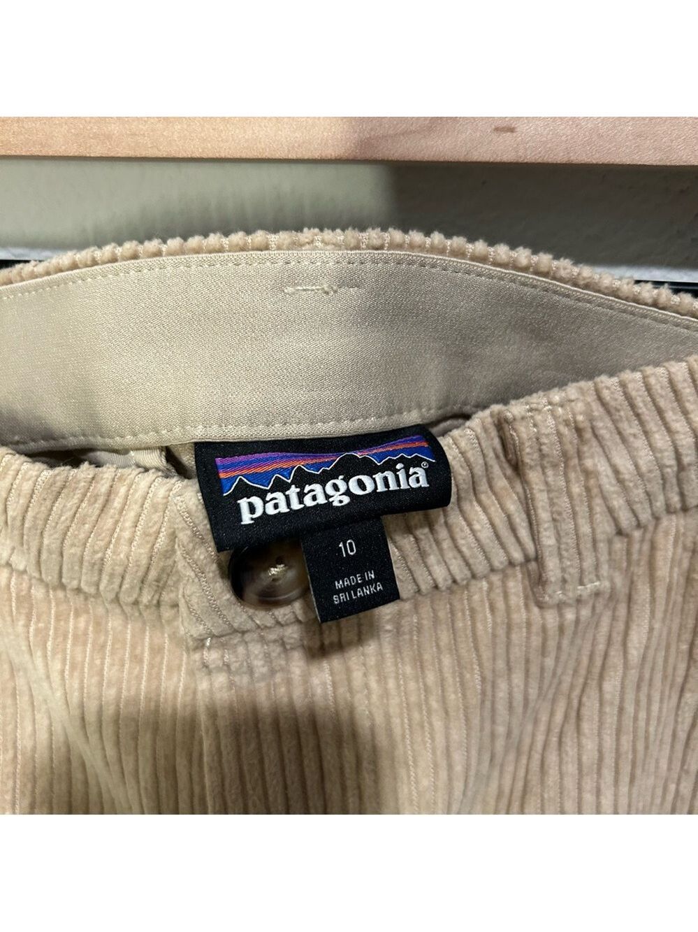 Patagonia Women’s Wide-Leg Corduroy Pants Oar Tan Size 10 NWT - Picture 4 of 5